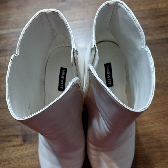 Nine West Torrie boots in White - Picture 8 of 9